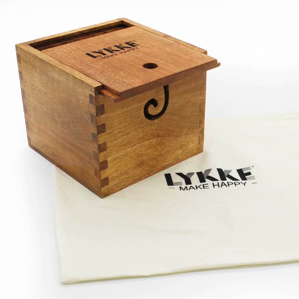 Lykke Garnbox aus Mangoholz, helles Holz, mit Baumwollbeutel