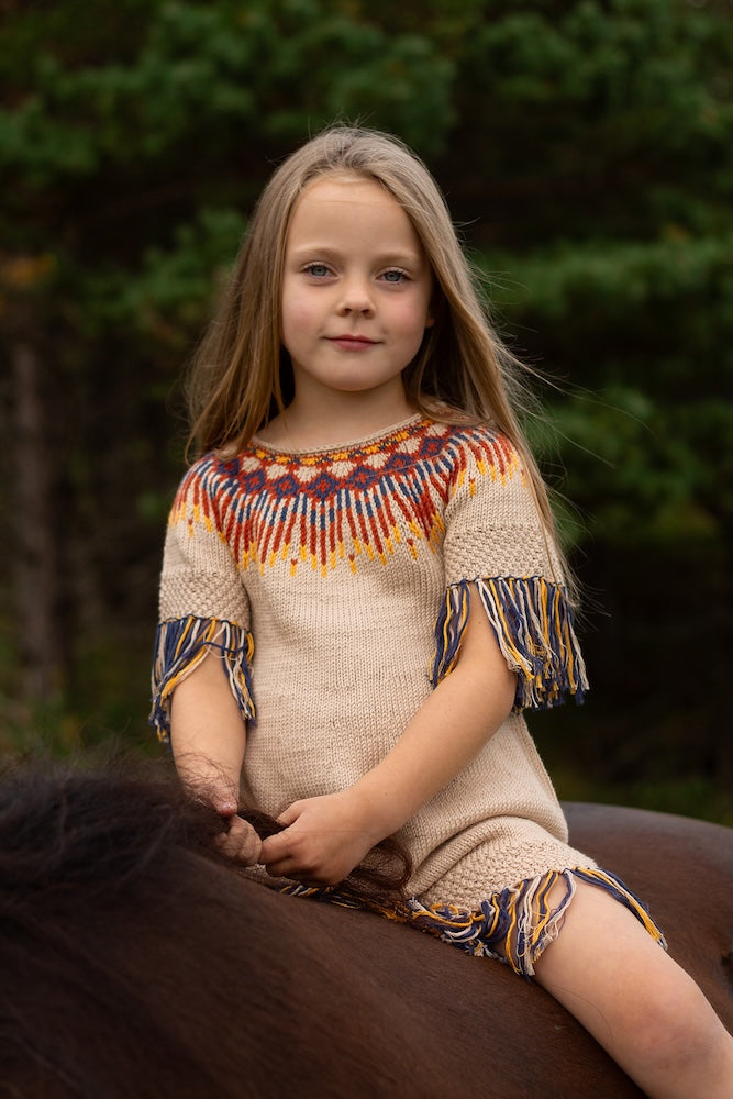 Linka Neumann Hopi Kleid Kinder  mit Line von Sandnes Garn 2