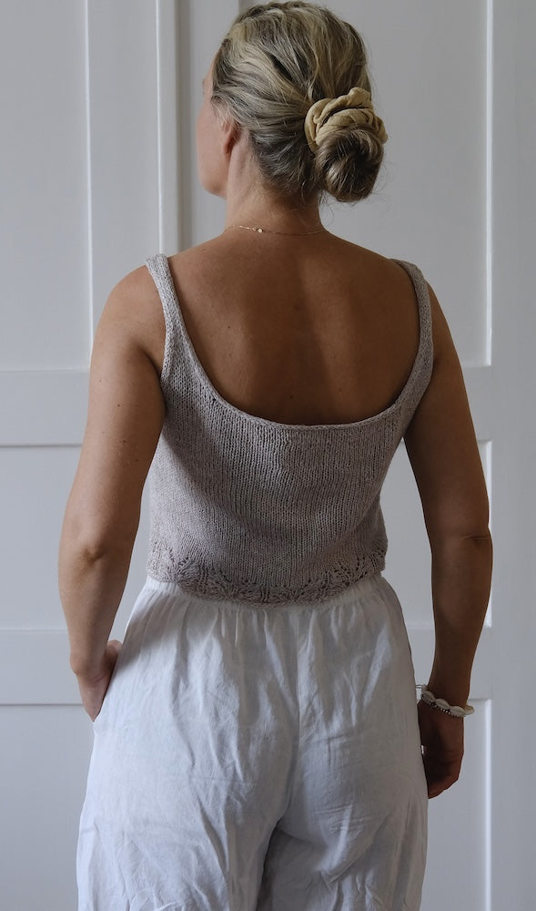 Nostalgia Top von Auguste Knit mit Gratisanleitung aus Line von Sandnes Garn 5