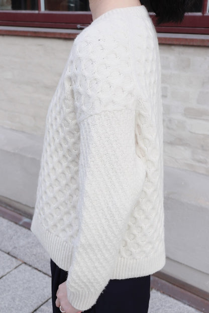 Snow Garden Sweater von Ayako Sato mit Double Sunday von Sandnes Garn 4