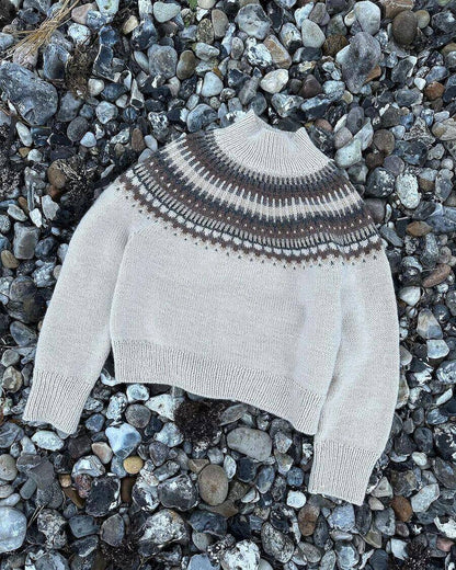 Pull Céleste | Norvégien simple avec Peer Gynt de Sandnes Garn 