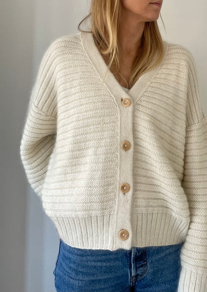 Coco Amour Knitwear Montrose Cardigan mit Double Sunday und Tynn Silk Mohair von Sandnes Garn 2