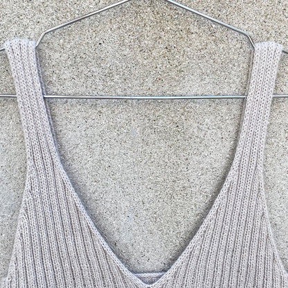 Y-Top | Rippenshirt mit perfektem Sitz aus Merino von Knitting for Olive