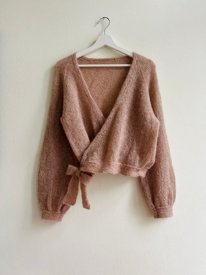 Camille Wrap Cardigan von Kolibri by Johanna mit Tynn Silk Mohair von Sandnes Garn 9