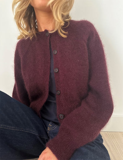 Darcy Cardigan | klassisch kurze Jacke mit Sunday und Tynn Silk Mohair von Sandnes