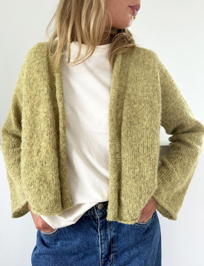 Plain Cardigan light von LeKnit mit Tynn silk Mohair von Sandnes Garn 4