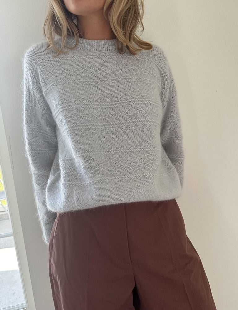 Porcelain Damask Sweater von LeKnit mit Sunday und Tynn Silk Mohair von Sandnes Garn 4