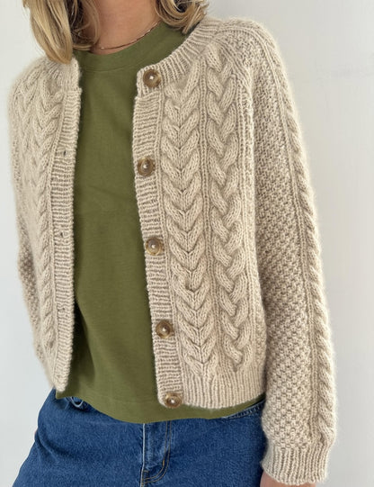 Siri Cardigan von LeKnit mit Poppy von Sandnes Garn 3