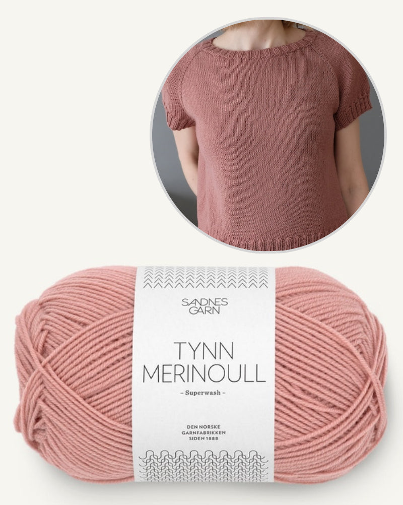 Minimalistic Tee von Suviknits mit Tynn Merinoull von Sandnes Garn 10