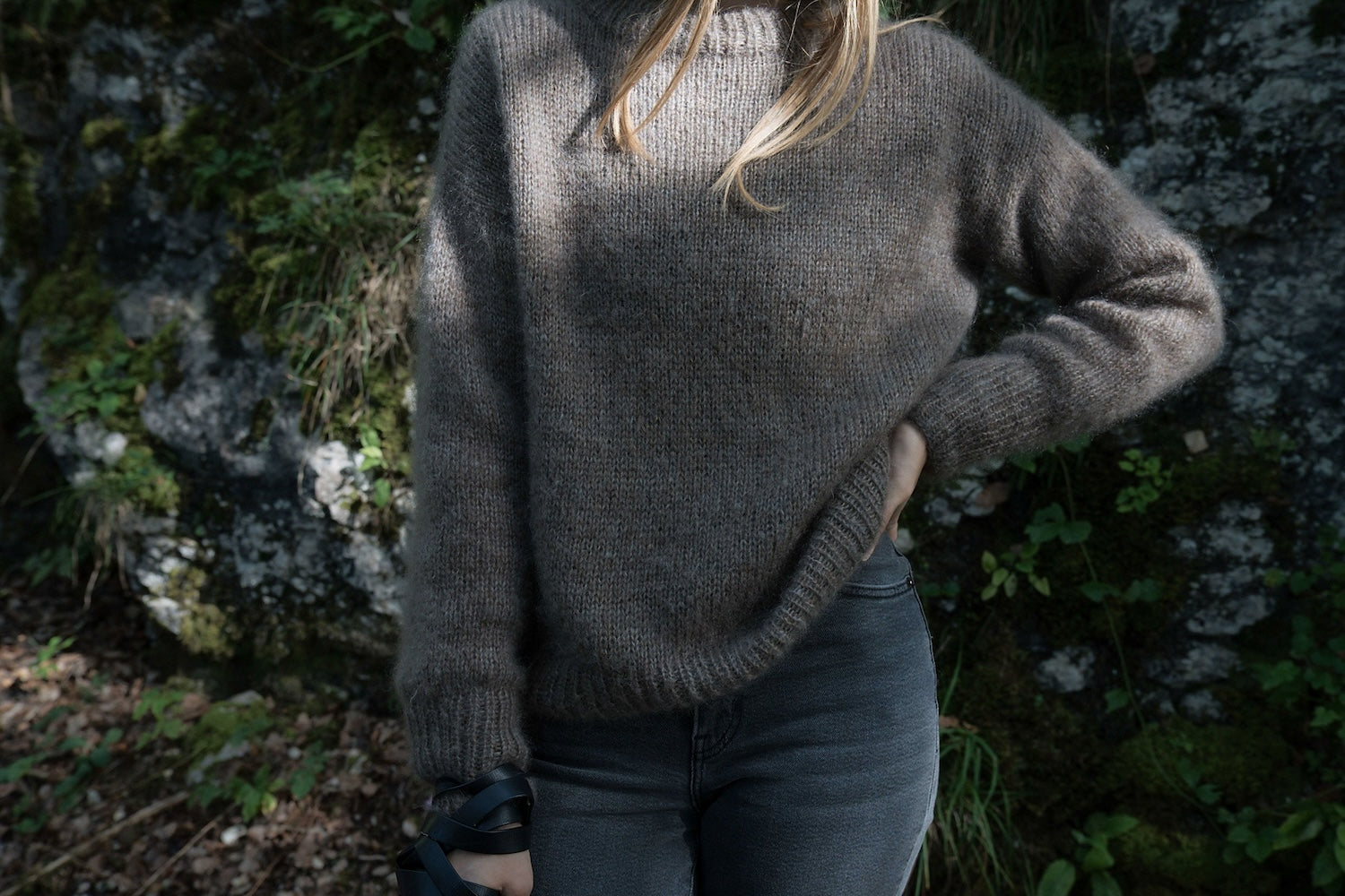 Moss Haven Sweater vin Woodlandsknits mit drei Fäden Sensai von ITO Yarn 1