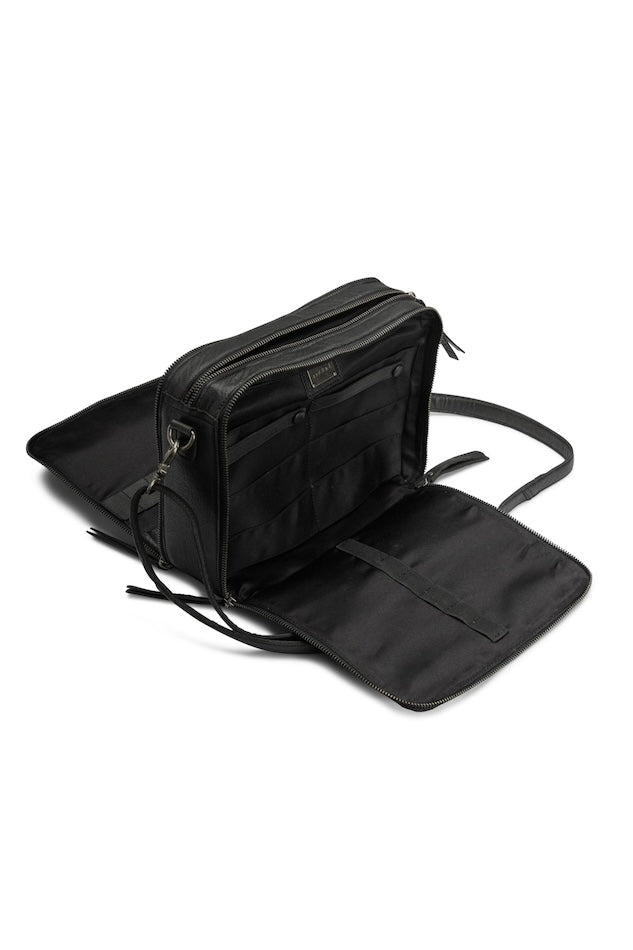 muud Cathy Crossbody Projekttasche in schwarz 6