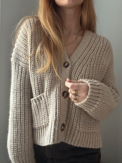 My Favourite Things Knitwear Viveka Cardigan aus Baby alpaca Los Andes von Pascuali 1