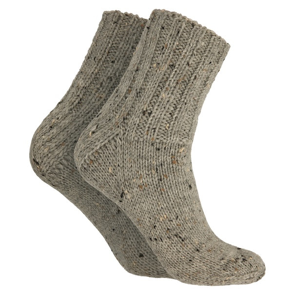 Novita 7 Brothers Nummi Tweedgarn für dicke Socken, Farbe 946 Beispiel