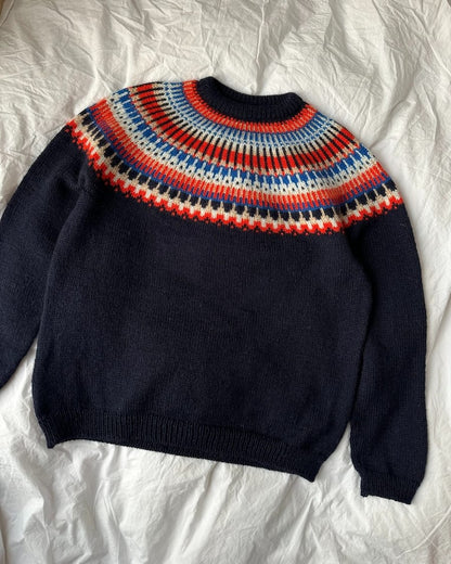 PetiteKnit Celeste Sweater mit Peer Gynt von Sandnes Garn 10