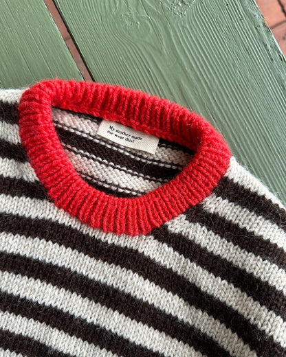 PetiteKnit Holger Sweater Junior aus Peer Gynt von Sandnes Garn 5