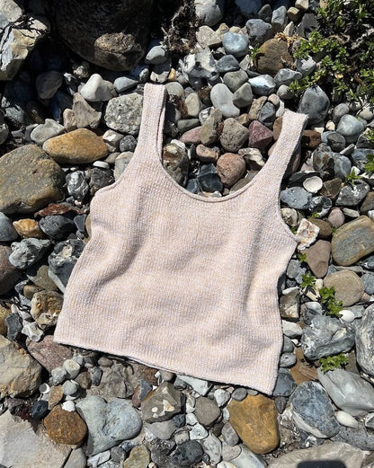 PetiteKnit June Top mit Mandarin Naturell von Sandnes Garn 2