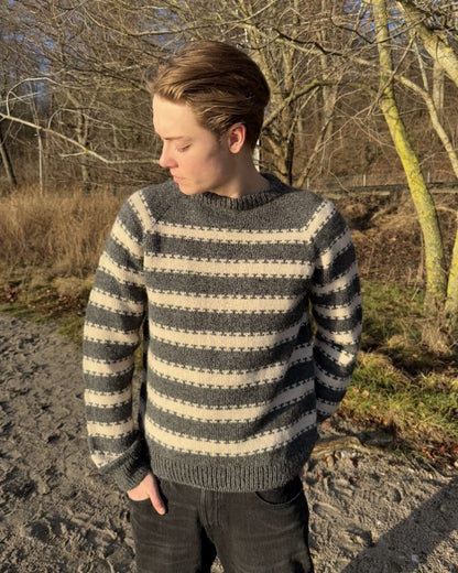 Key Sweater Man von PetiteKnit mit Peer Gynt von Sandnes Garn 1