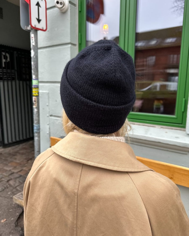 PetiteKnit Oslo Mütze einfädig mit Double Sunday von Sandnes Garn 3