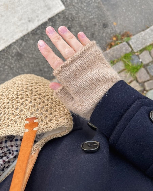 PetiteKnit Penny Gloves aus Pascuali Bio Cashmere 6/28 als Alternativgarn 1