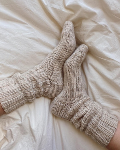 PetiteKnit Sunday Socks aus Perfect von Sandnes Garn 1