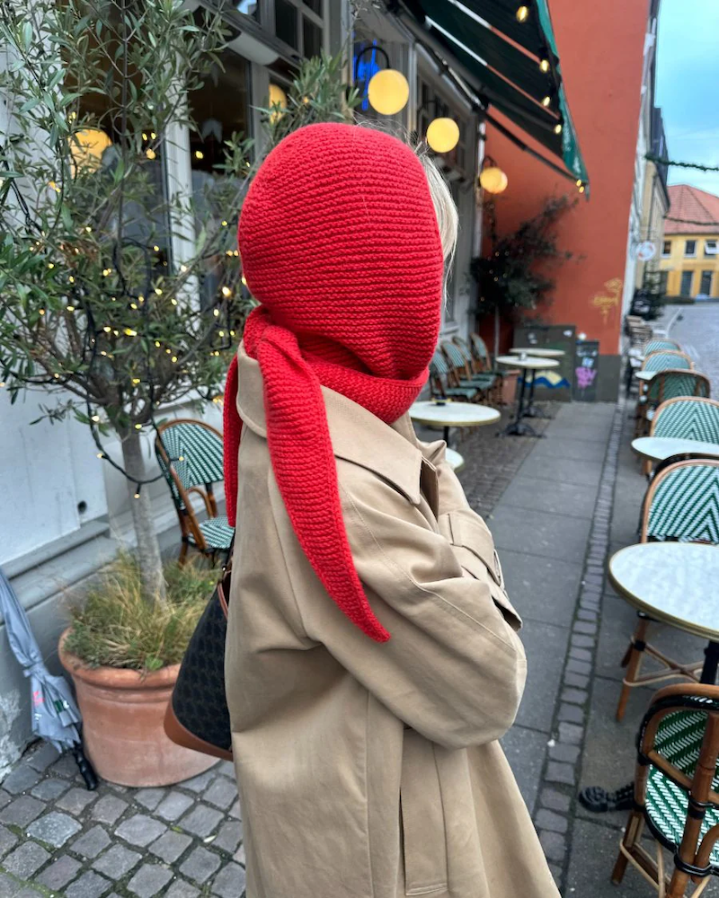 PetiteKnit Sophie Hood mit Alpakka Ull von Sandnes Garn 1