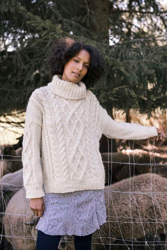 Haukiainen Strickpullover von Ronja Hakalehto mit Hygge Wool von Novita 1