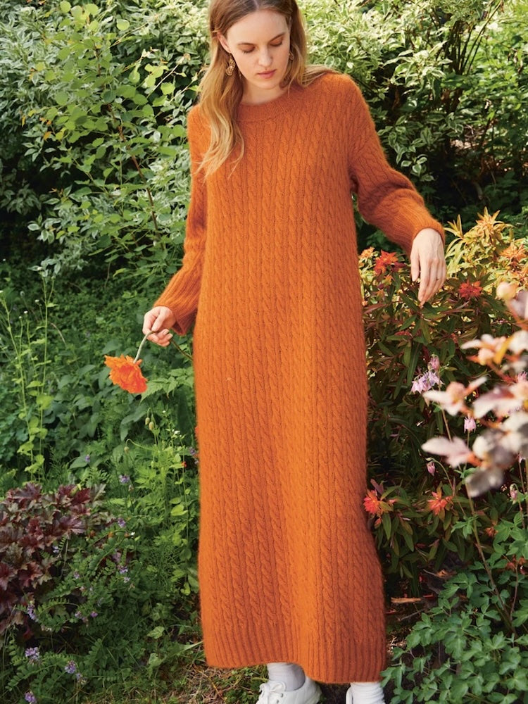 Bonnie Dress aus der Sandnes Kollektion 2409 DIY mit Sunday und Tynn Silk Mohair 1