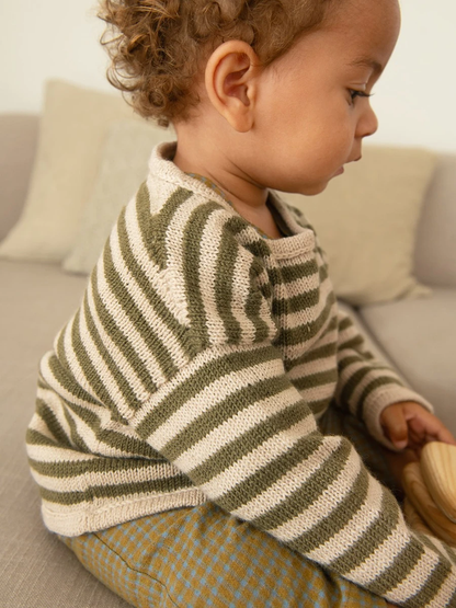 Pascal Sweater Baby | Strickset mit gedruckter Anleitung 2413 Mykt Start Baby