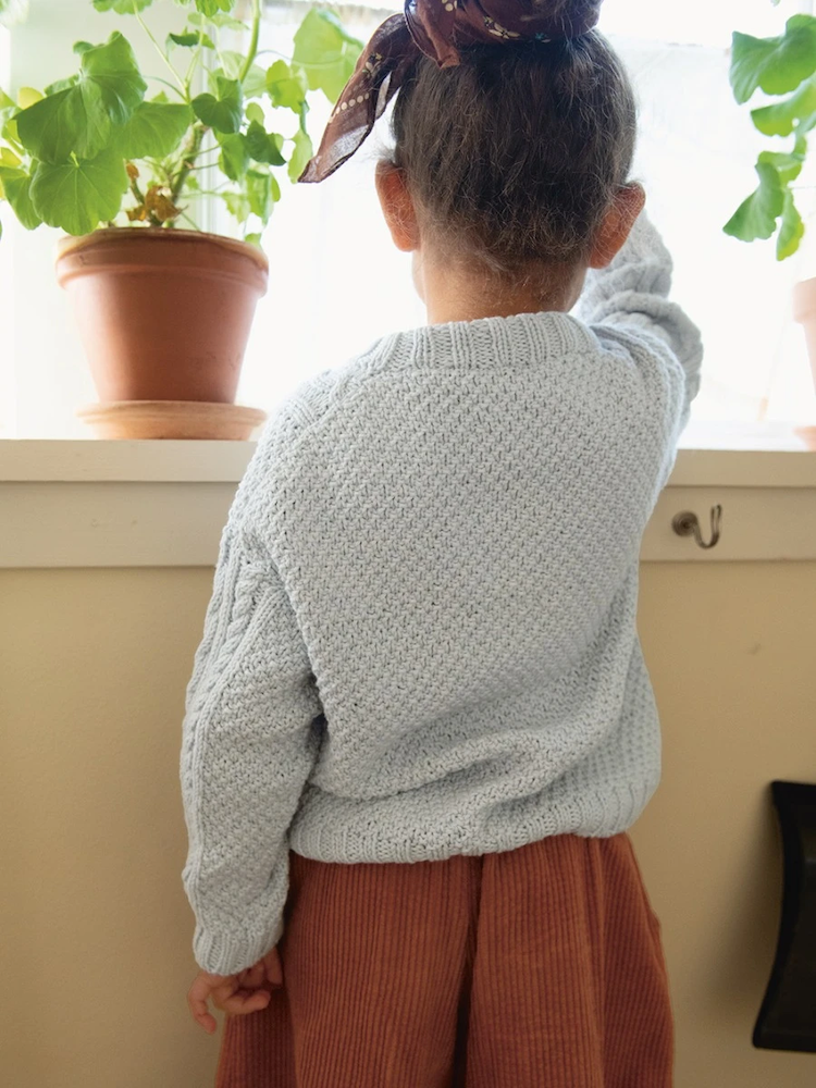 Sandnes Kollektion Mykt til Barn 2501, Caspian Sweater Kids mit Duo von Sandnes Garn 2