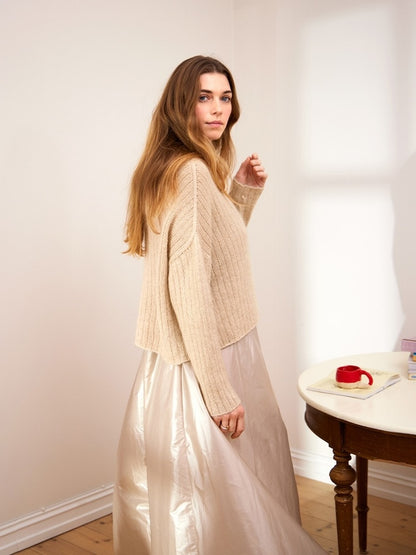 Sandnes Kollektion 2403 Hilda Sweater mit Sunday und Tynn Silk Mohair 3