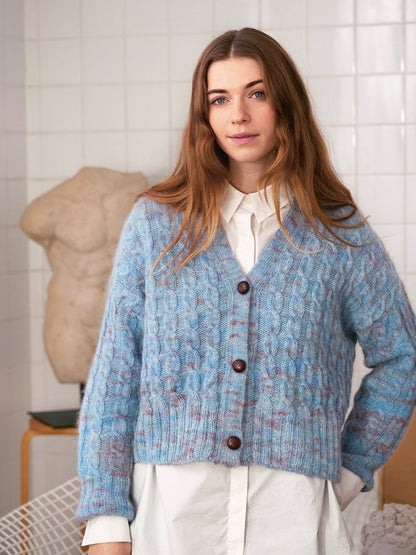 Sandnes Kollektion 2403 River Cardigan mit Tynn Peer Gynt und Tynn Silk Mohair Print 2