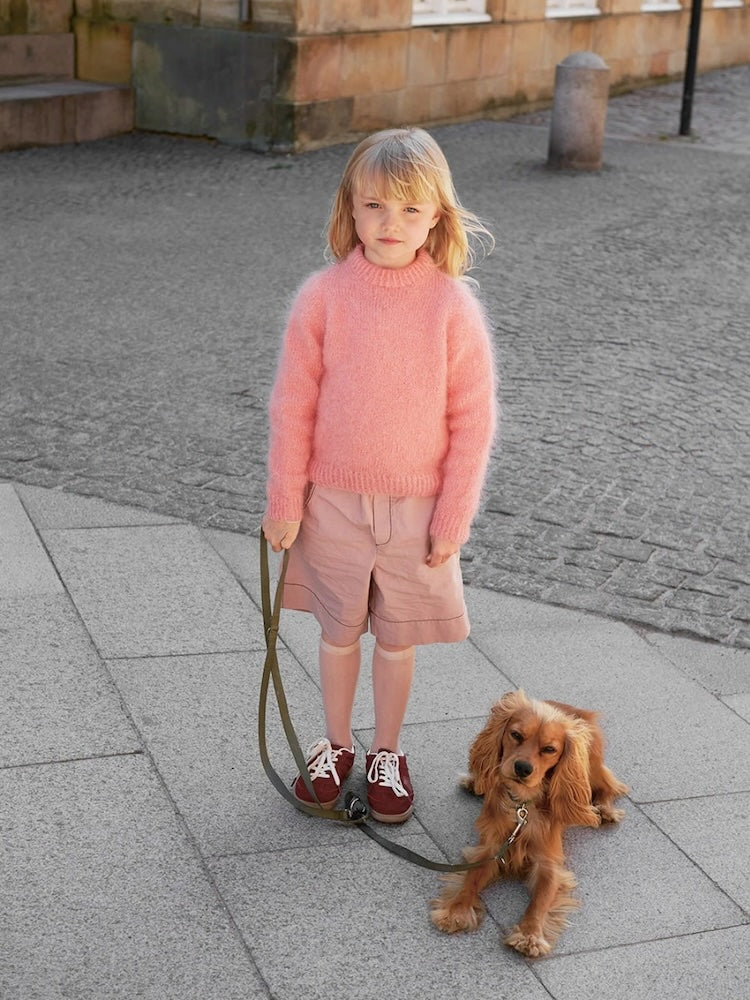 Spencer Sweater Junior aus der Kollektion 2408 Mykt til Barn von Sandnes mit Ballerina Chunky Mohair 1