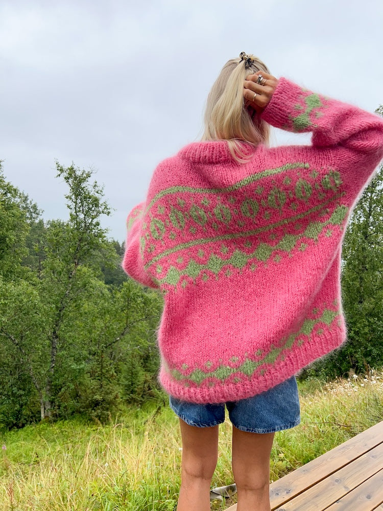 Secondknit Juli Sweater mit Ballerina Chunky Mohair von Sandnes Garn 1