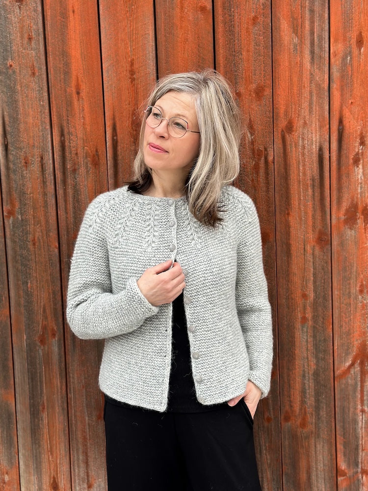 Raunioiset Cardigan von SuvisKnits mit Kos von Sandnes Garn 1