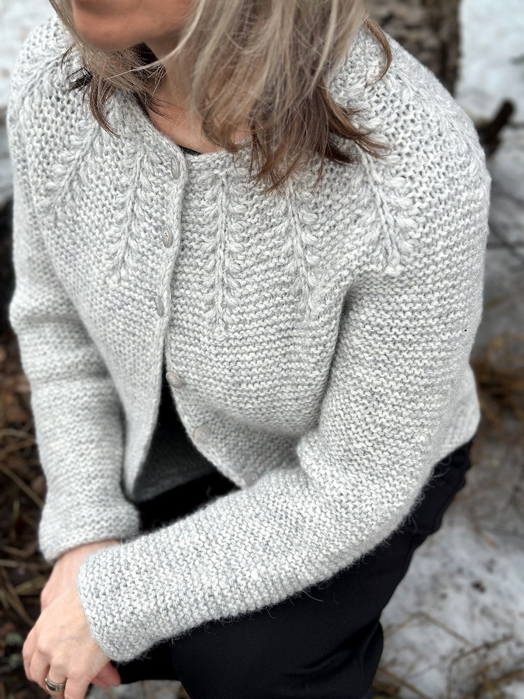 Raunioiset Cardigan von SuvisKnits mit Kos von Sandnes Garn 3