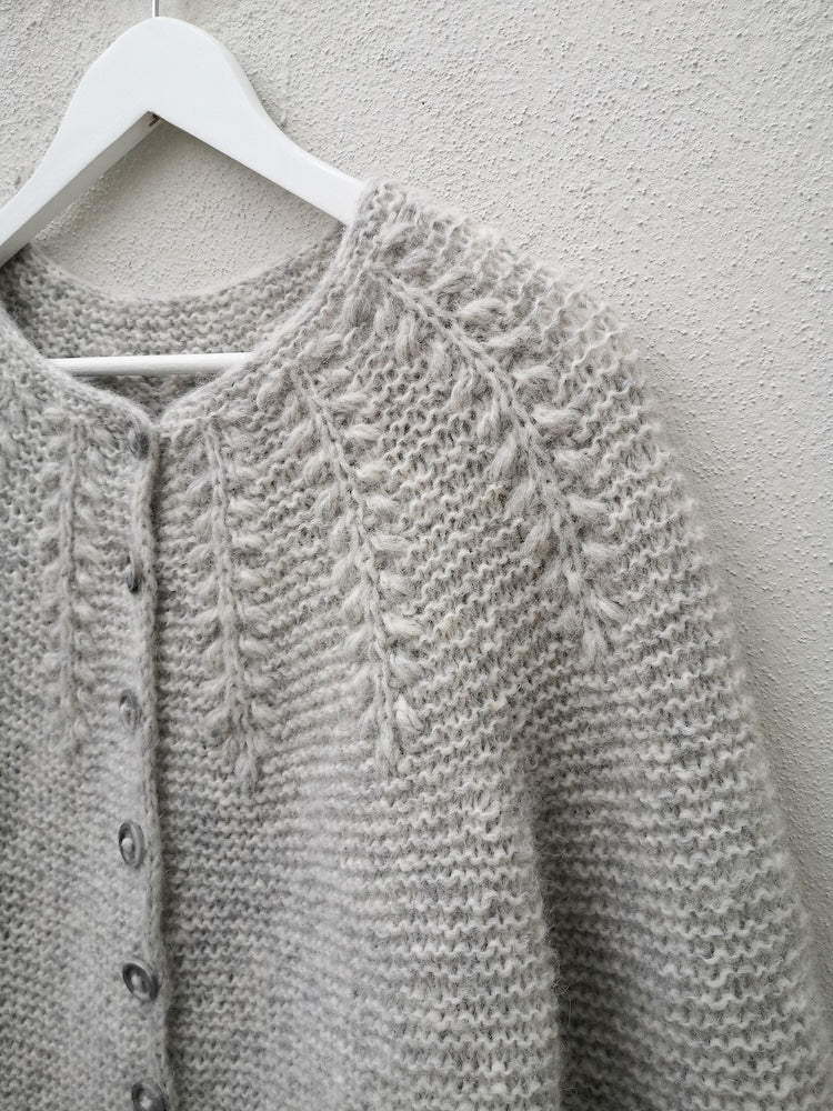 Raunioiset Cardigan von SuvisKnits mit Kos von Sandnes Garn 5