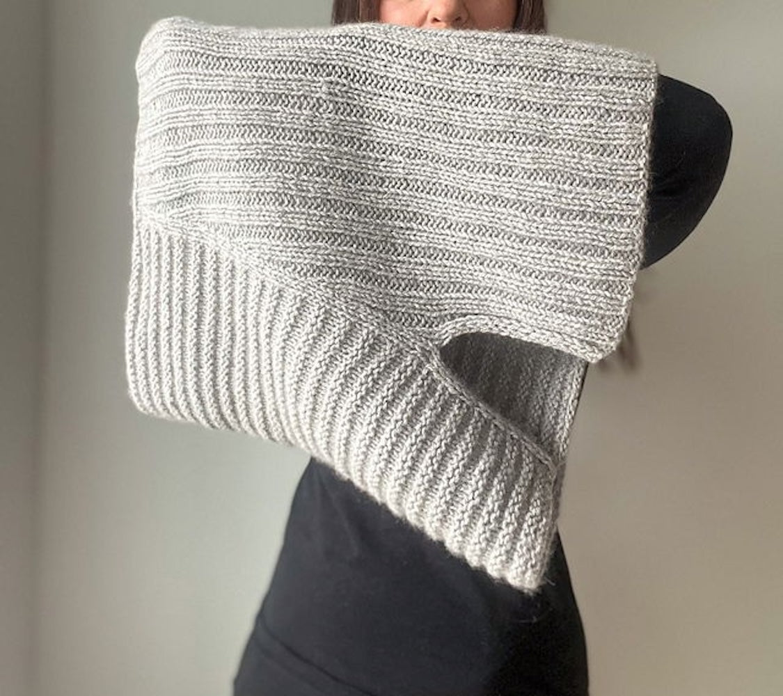 Rib Welt Cowl von Sweaterfreak mit Cashmere Charis von Pascuali 2