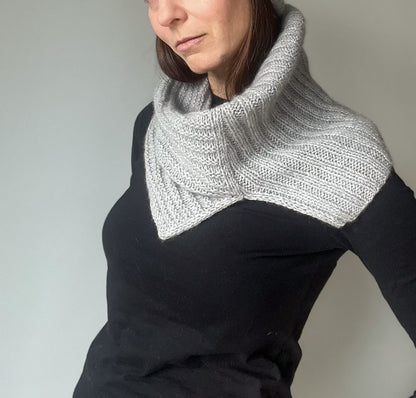 Rib Welt Cowl von Sweaterfreak mit Cashmere Charis von Pascuali 5