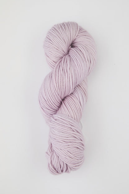 Bella von Symfonie Yarns Farbe 4011