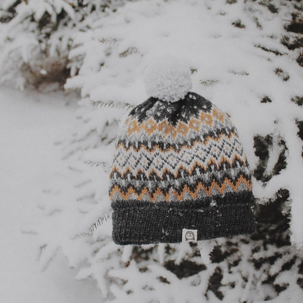 the petite knitter Midnattsol Hat aus Smart von Sandnes Garn 3