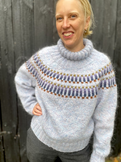 Pluret Sweater von The Weststrand Sisters mit Peer Gynt von Sandnes Garn 5