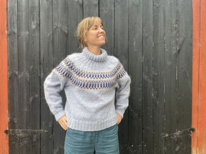 Pluret Sweater von The Weststrand Sisters mit Peer Gynt von Sandnes Garn 4